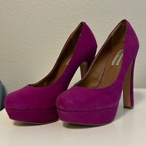 Steve Madden Beasst Platform Pumps
